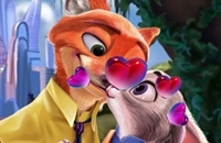 Judy En Nick Kissing