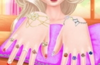 Manicure Rainha Elsa Glaring